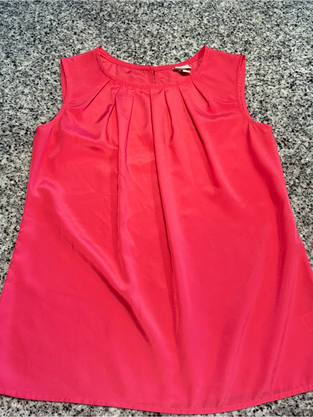 Sleeveless blouse